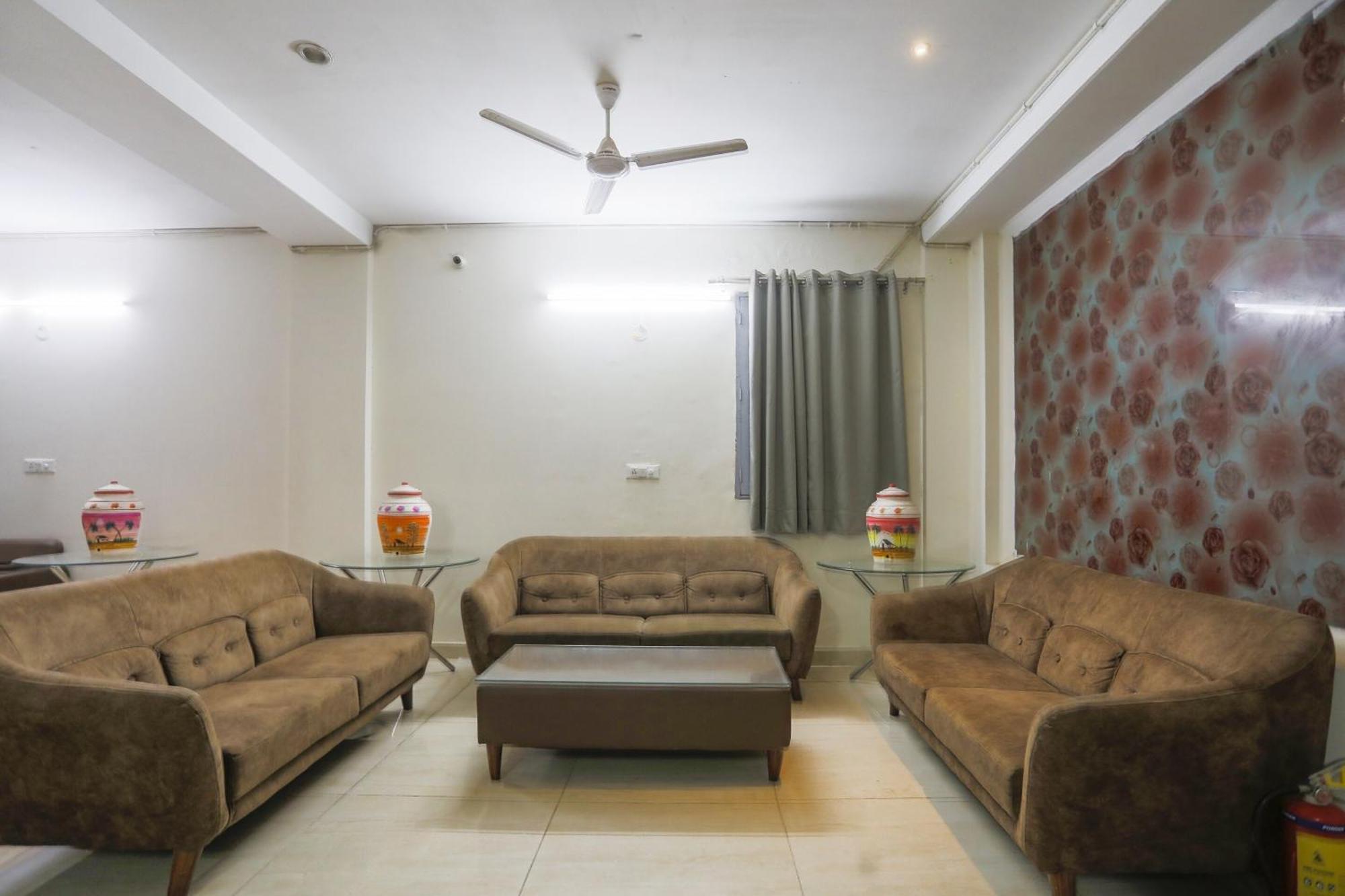 Hotel O Jsb Hotel Faridabad Εξωτερικό φωτογραφία